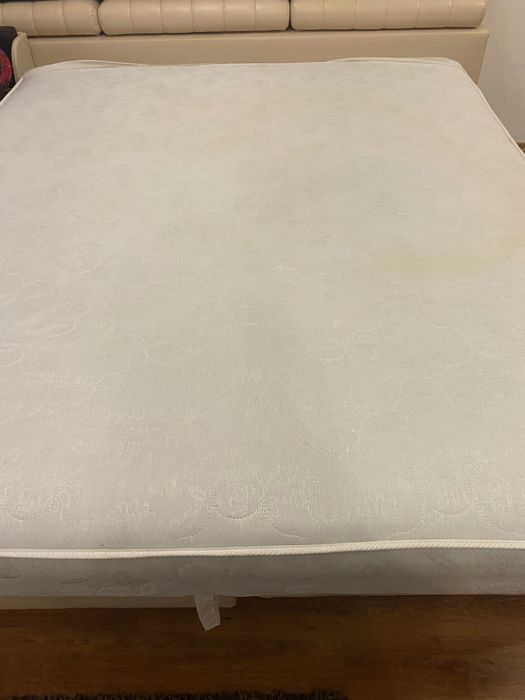 Еднолицев матрак