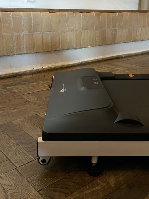 Banda de alergat pliabila / walking pad cu telecomanda si aplicatie telefon