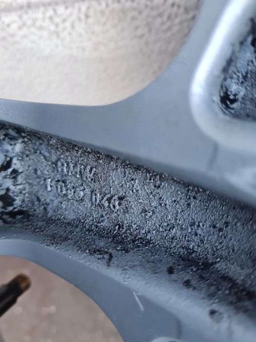 Оригинални джанти за BMW R16 5x120 ET20 7.5J