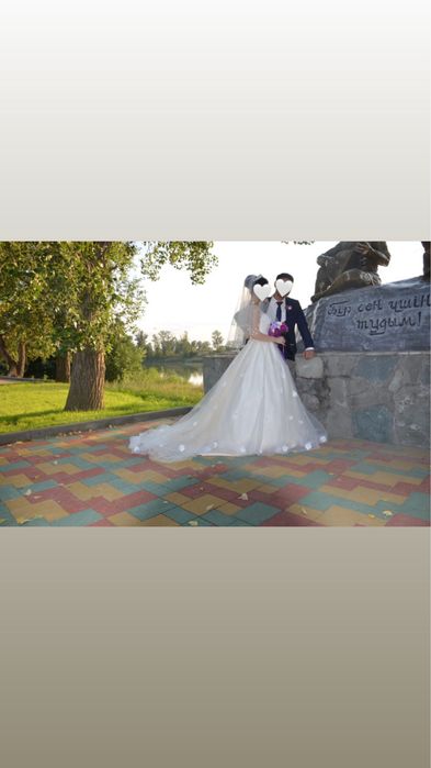 Свадебное платье