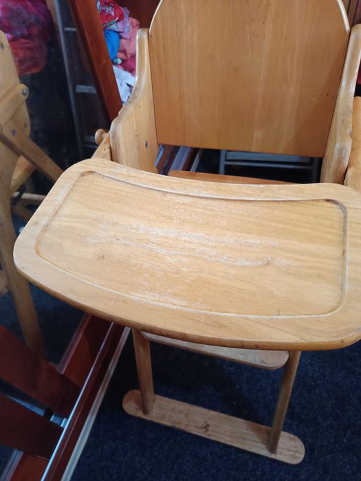 Scaun de masă bebe