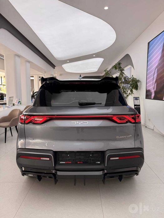 BYD Yuan up Ev и DM-I у официального дилера Astana Motors