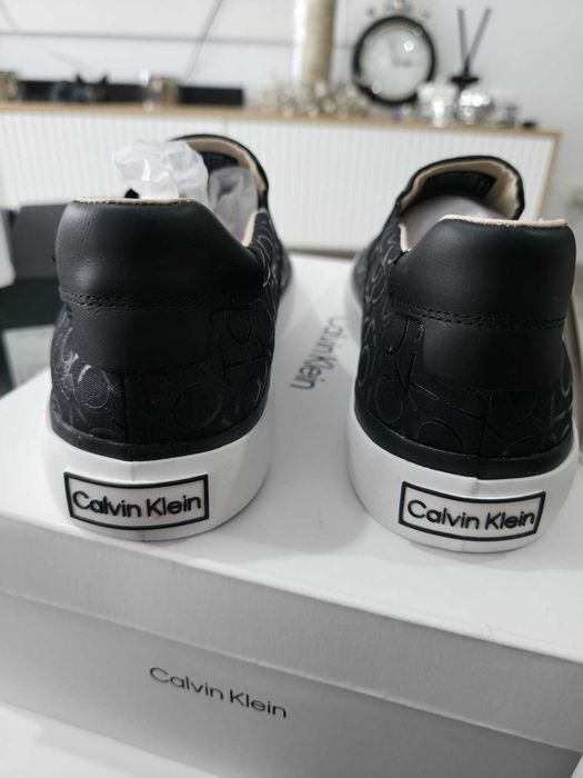 Papuci Calvin Kline unisex Barbat Dama marimea 41