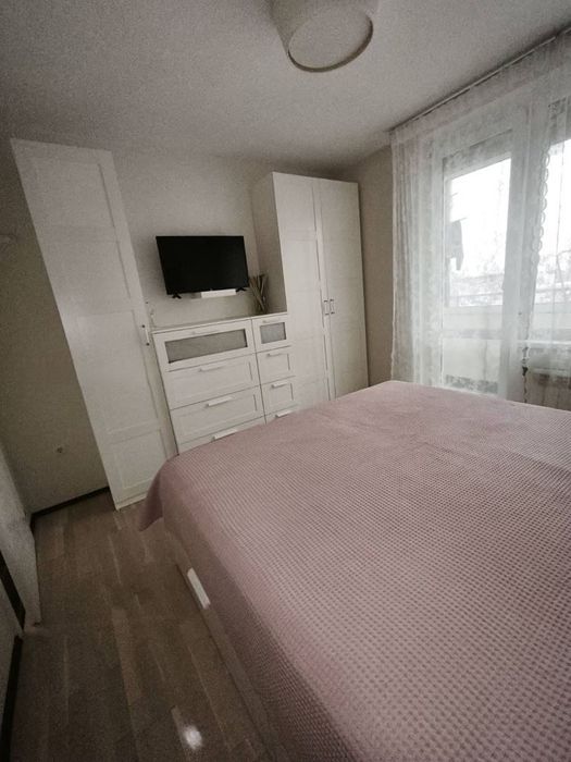 Тристаен апартамент в ж.к. Младост 2! До метростанция!