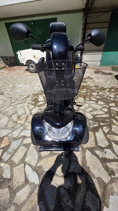 Акумулаторна инвалидна количка