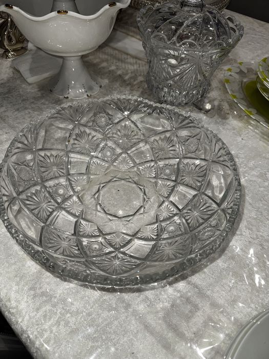 Вся посуда за 10 000 тенге