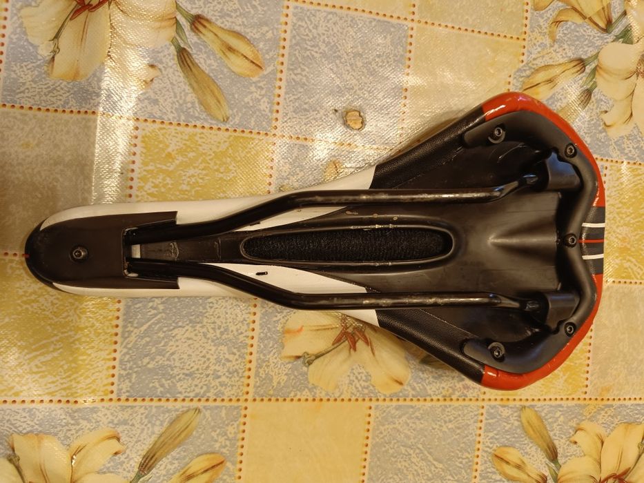 Срочно продам седение для велосипеда