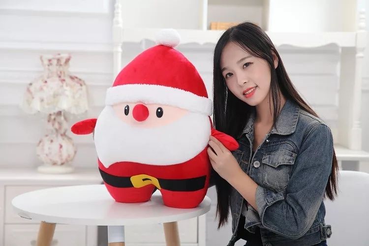 Мягкая игрушка Дед мороз с пледом