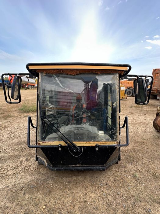 Продается фронтальный погрузчик Caterpillar 980H.