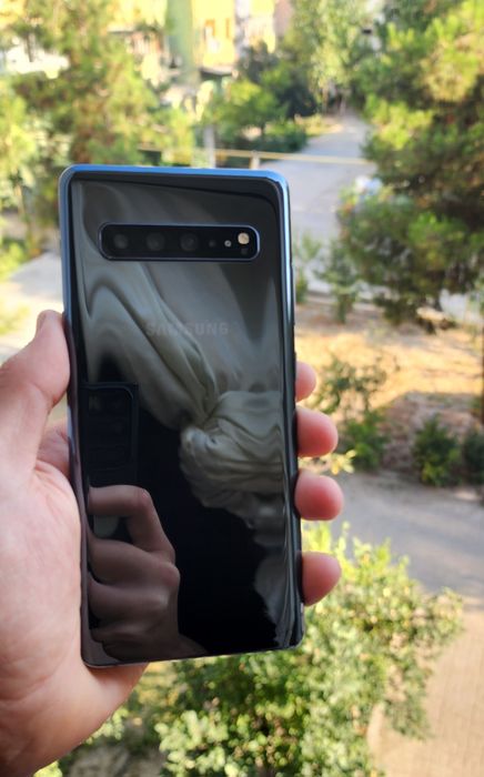 Samsung Galaxy S10+ 5G