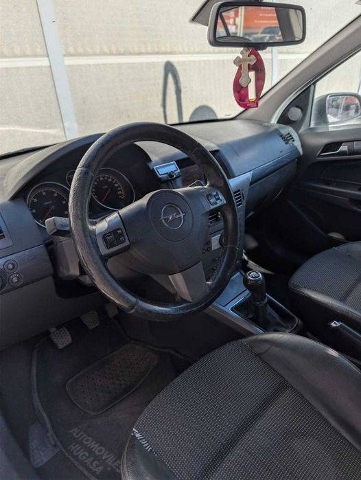 Opel Astra H 1,7 cdti,2004
