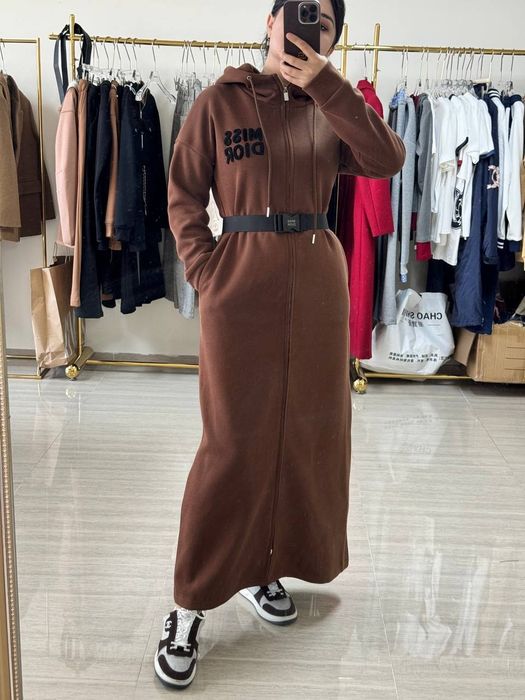Ko'ylak Dior  150.000 XL razmer