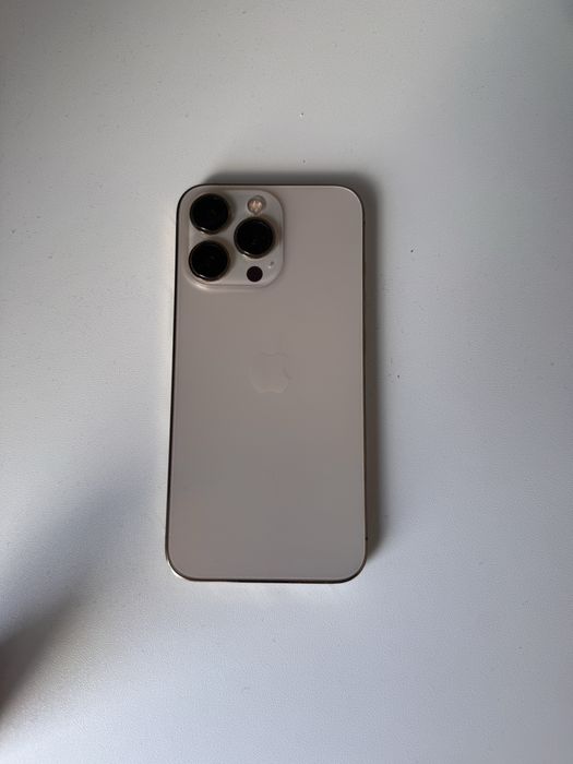 Iphone 13 pro gold