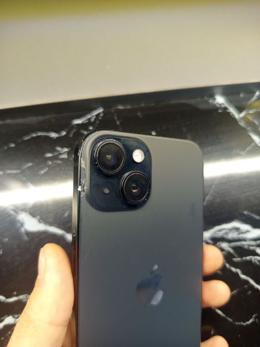 Срочно айфон 15 продам