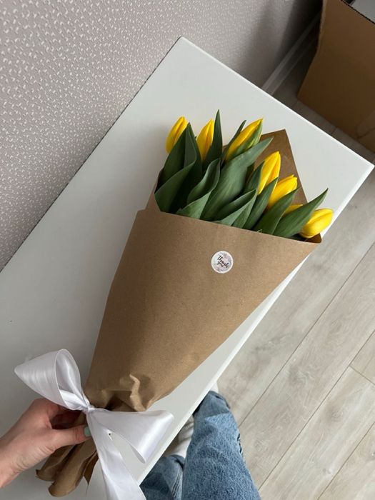 Тюльпаны 8 марта