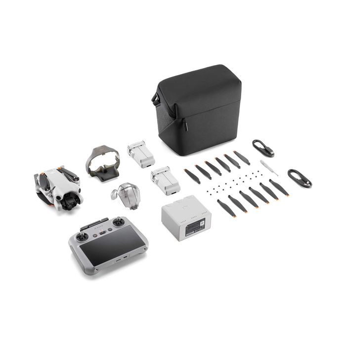 Квадрокоптер DJI Mini 4 Pro Fly More Combo (RC 2)