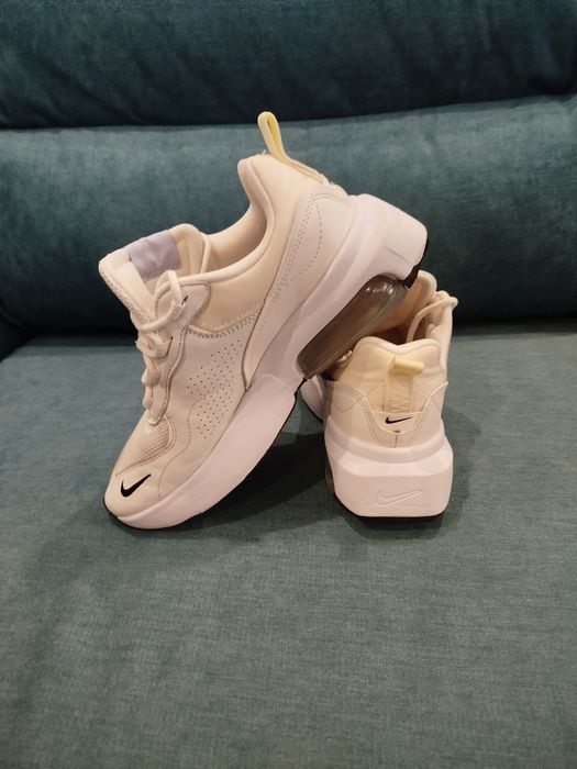 Nike air цена 40€