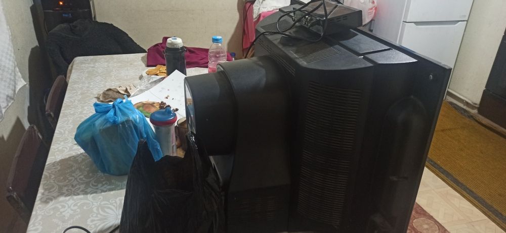 Televizorlar sotiladi 150 mingdan bervoraman