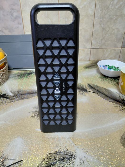 Vind boxa bluetooth si nfc Creative Muvo 10