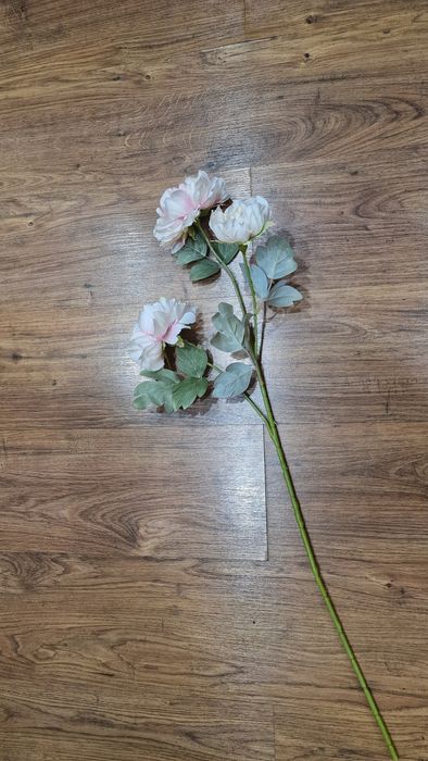 искусственные цветы