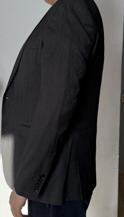 Деловой мужской пиджак