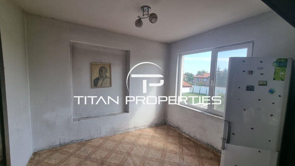 Продава се Къща в Пловдив, Прослав - 196 кв.м за 970 €/кв.м - Снимка #1