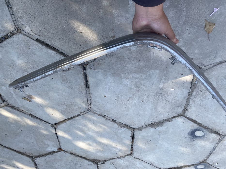 Накладка на бампер 210