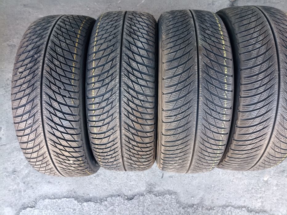 4 anvelope de iarna Michelin 235/50 R19 2xdot 0120 2xdot 4018