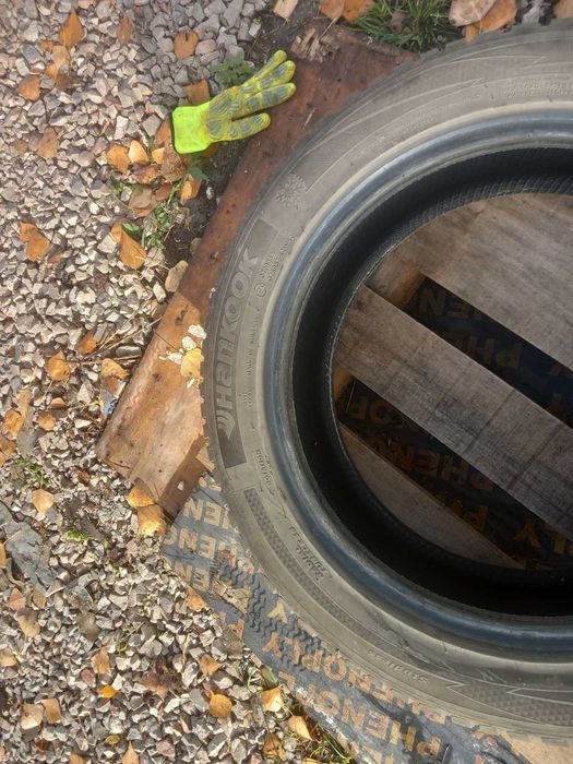 Зимни гуми Hankook 195/55/16 на 4000 км.