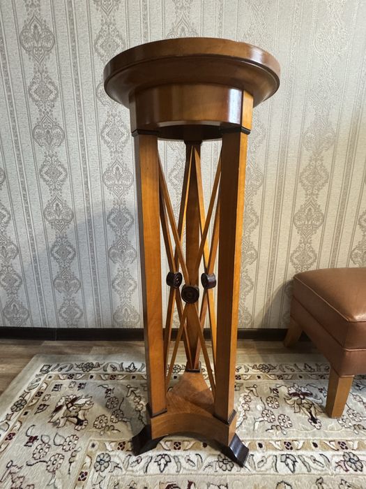 Консоль, Подставка для цветов, ключница.