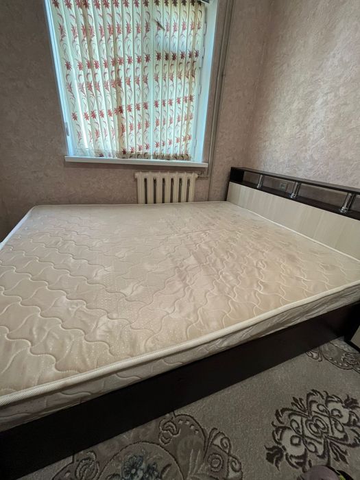 Продаётся кровать двуспальная