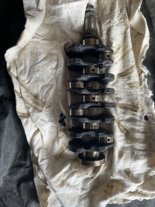 Продам коленвал шкоды