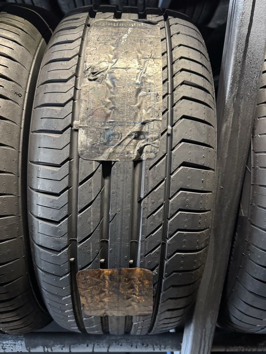 Anvelope Noi 235/50/17 Continental