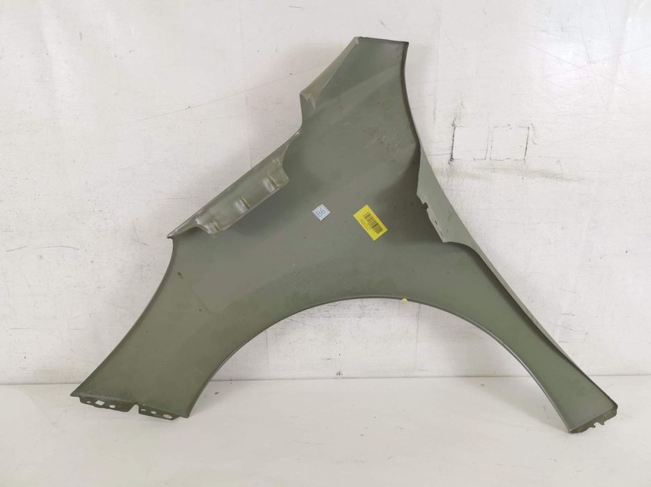 Aripa Dreapta Fata Peugeot  207 1 2006 2007 2008 2009 In Stare Buna