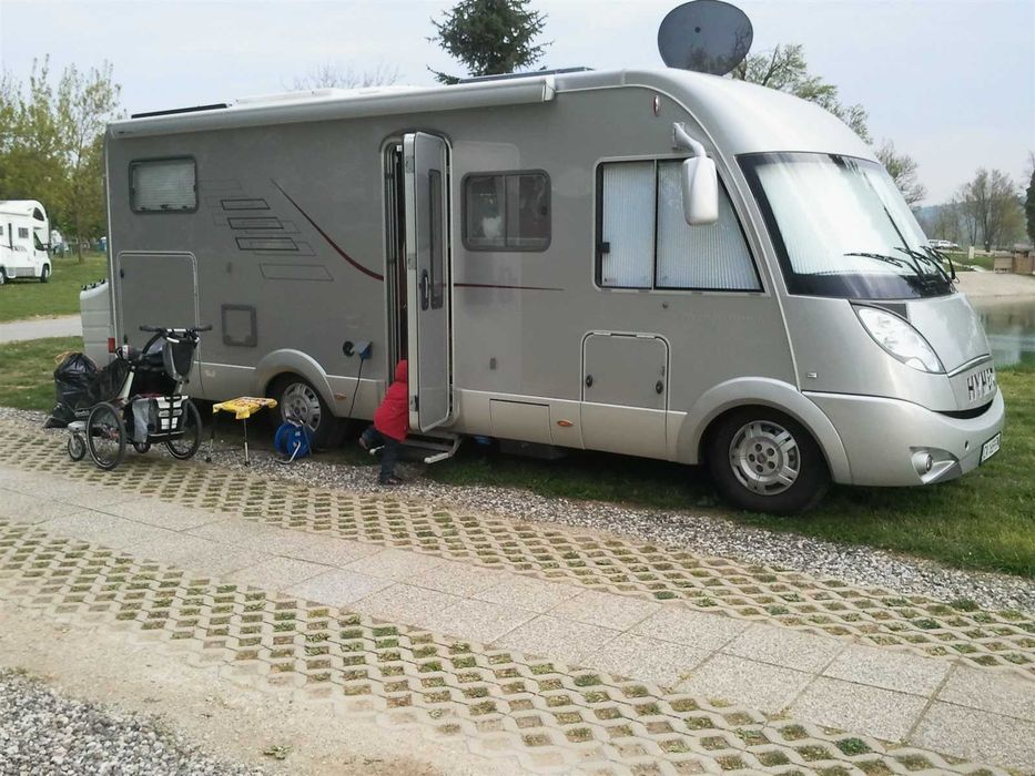 Кемпер HYMER B614 SL Lang 2009 - интегриран клас А