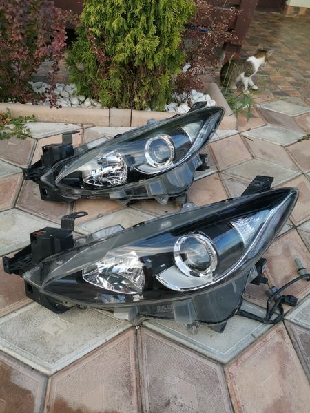 Far stânga mazda 3 halogen 2013/2014/2015/2016/2017