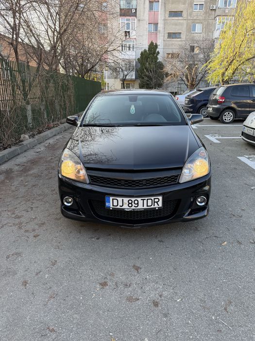 Opel astra h gtc