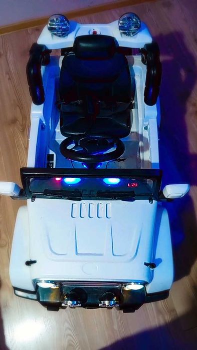 Mașinuță electrică pentru copii – stare excelentă!