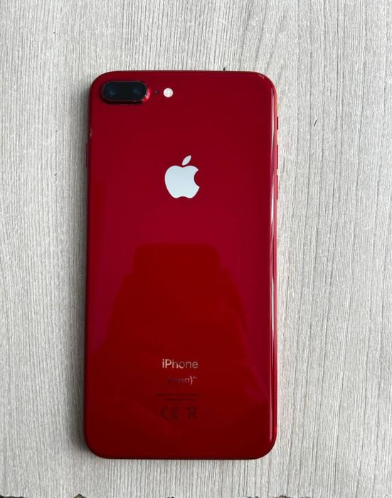 Айфон 8 plus red