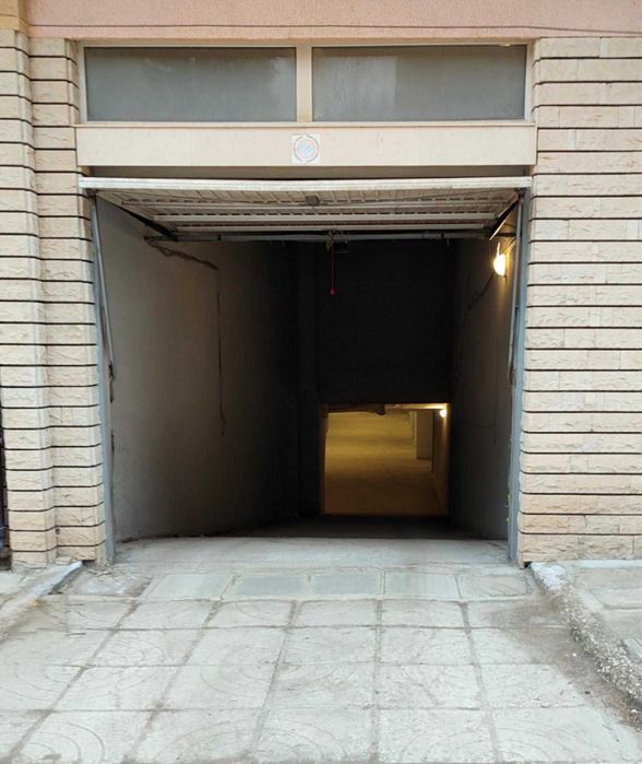 Паркомясто под наем, Левски, Варна