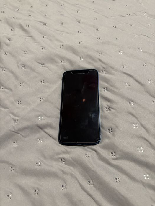 iPhone 12 128GB 79% sanatate la baterie