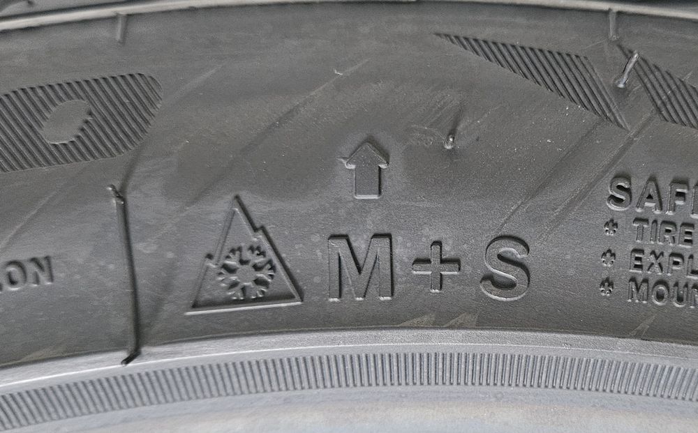 275/40 R20 106W XL UNIGRIP (Gripmax) Anvelope All Season M+S protectie janta