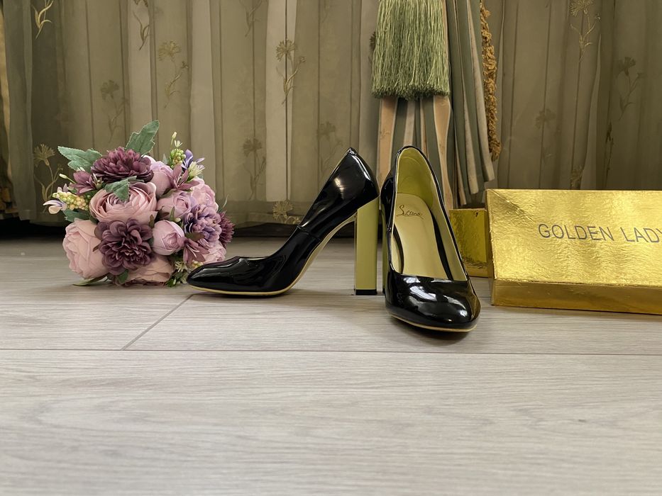 Продам туфли