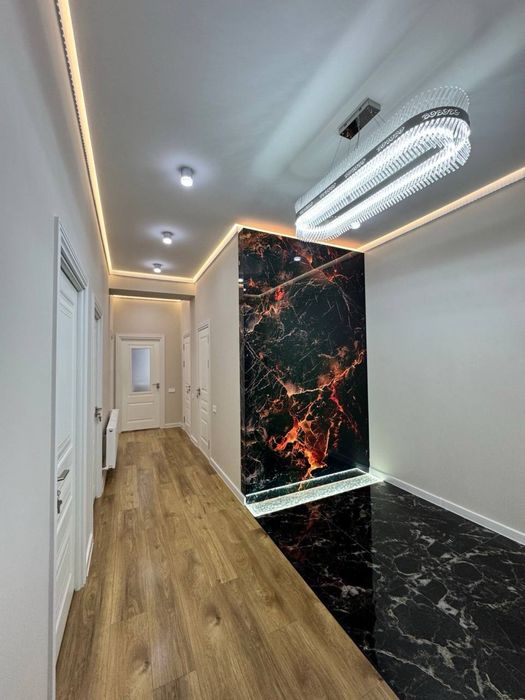 Продается 3 ком. Квартира площадью 83 кв.м. По ул. Титова