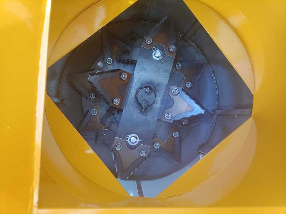 Дробилка  Drabilka SF-870