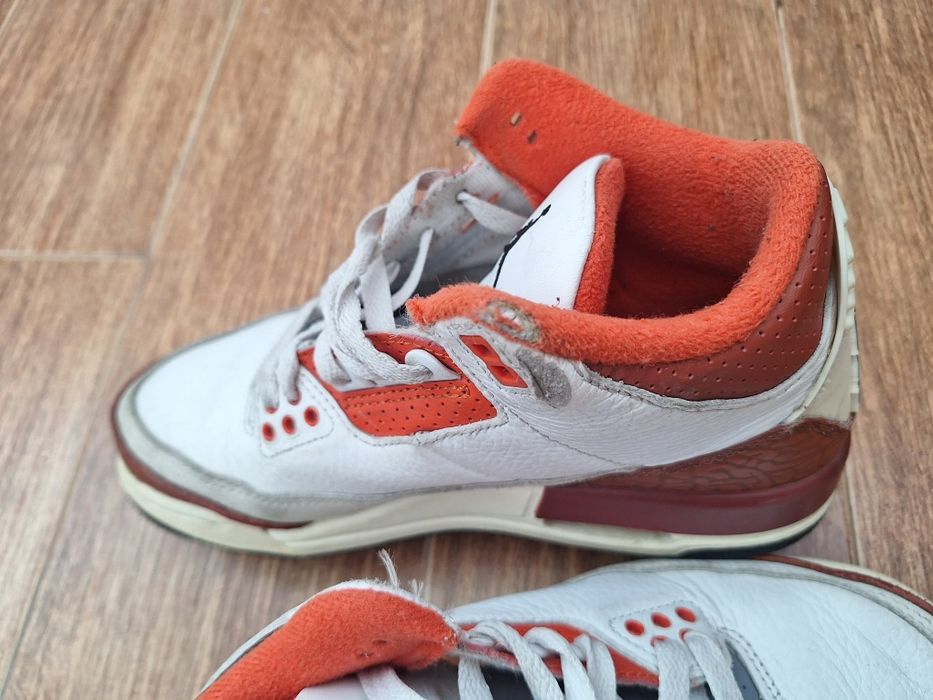 Air Jordan 3 Retro SE Dunk on Mars