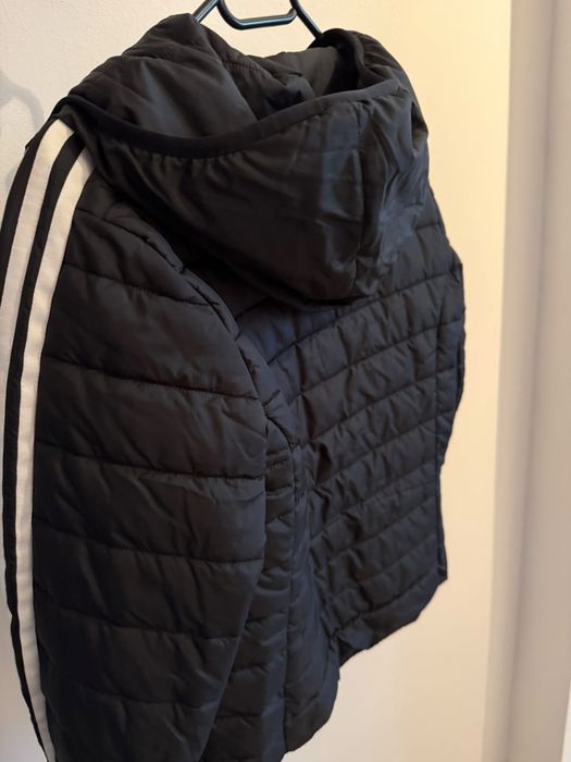 Дамско яке adidas