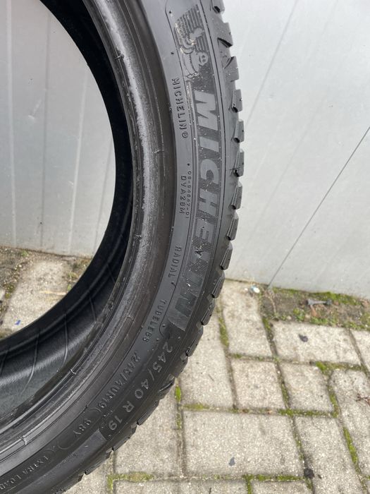 Всесезонни гуми MICHELIN CrossClimate 2 245 40 19
