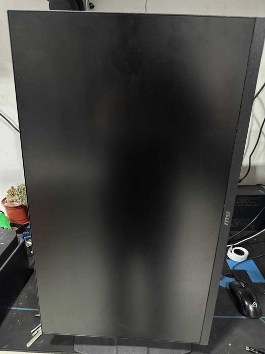 MSI G274QPF E2 — 27″ WQHD 2k 180hz hdr 400 2ta bor