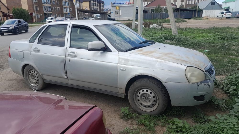 Продам срочно автомобиль